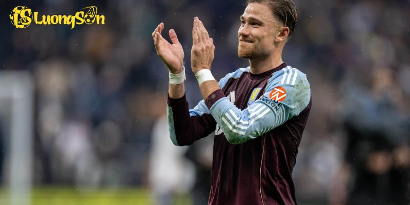 Matty Cash Ký Hợp Đồng Mới, Niềm Vui Cho Aston Villa 4 Vai trò quan trọng của Matty Cash